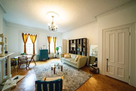 82 Commonwealth Ave, Boston, MA 02116