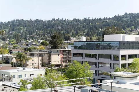 2099 Martin Luther King Jr Way, Berkeley, CA 94704 photo 32