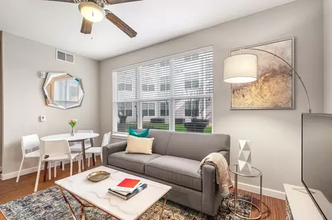 Smu Blvd, Dallas, TX 75205
