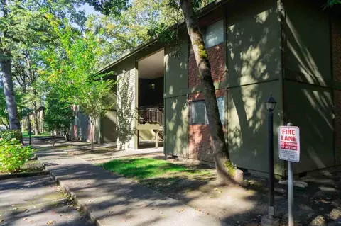 3932 Lancaster Dr NE, Salem, OR 97305