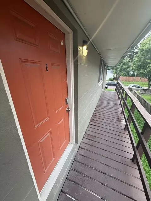 499 E Columbus St, Columbus, OH 43206 photo 17