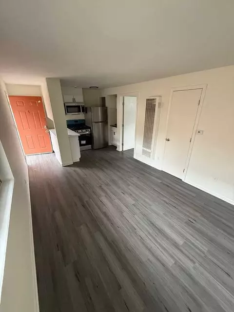 499 E Columbus St, Columbus, OH 43206 photo 4
