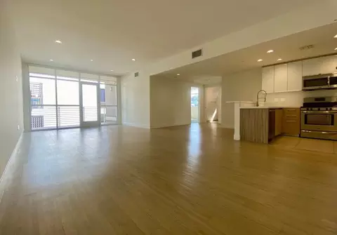 11715 Bellagio Rd, Los Angeles, CA 90049