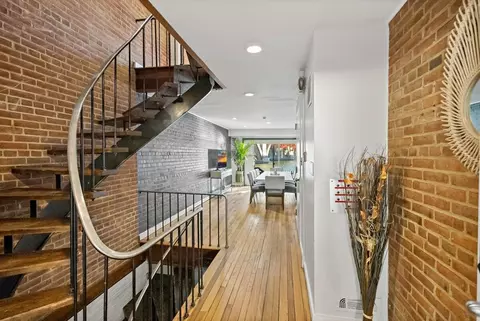 1503 Vermont Ave NW, Washington, DC 20005 photo 12