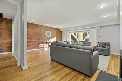 1503 Vermont Ave NW, Washington, DC 20005 photo 3