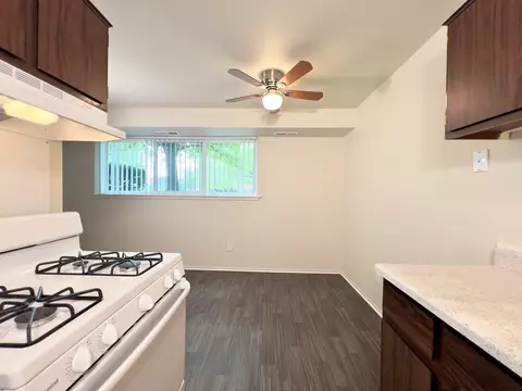 33000 Parkhill St, Wayne, MI 48184 photo 8