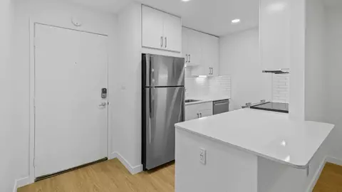 1080 Carolan Ave, Burlingame, CA 94010 photo 37