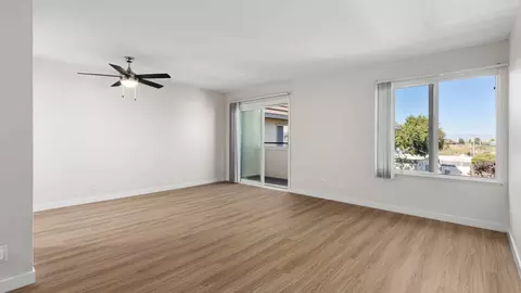 1080 Carolan Ave, Burlingame, CA 94010 photo 24