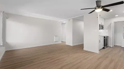 1080 Carolan Ave, Burlingame, CA 94010 photo 23