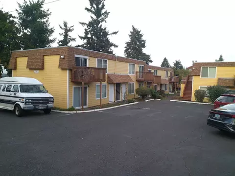 616 Molalla Ave, Oregon City, OR 97045