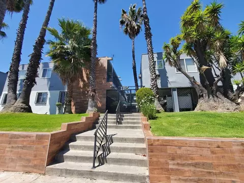 1185 N Kenmore Ave, Los Angeles, CA 90029