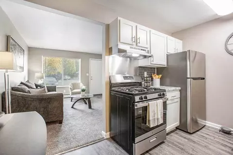 3902 Mayfield Ave NE, Grand Rapids, MI 49525 photo 8