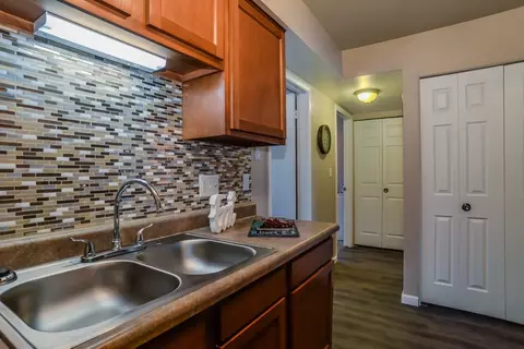 3902 Mayfield Ave NE, Grand Rapids, MI 49525 photo 21