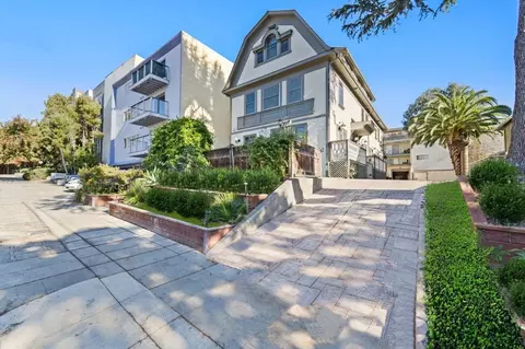 386 Euclid Ave, Oakland, CA 94610