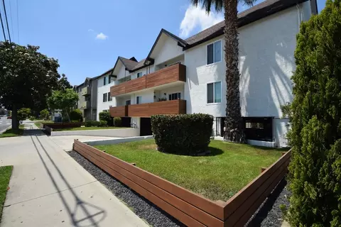 15049 Burbank Blvd, Los Angeles, CA 91411