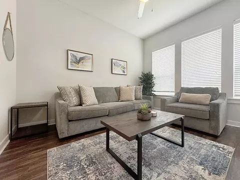 2615 N Grady Ave, Tampa, FL 33607