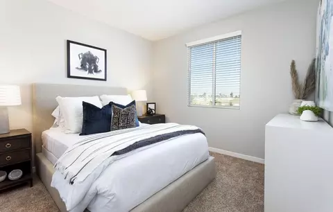285 E Del Amo Blvd, Carson, CA 90745 photo 8