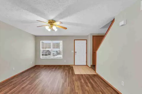1027 Maple Hill Rd, Bloomington, IL 61705 photo 5