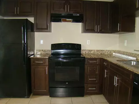 4170 NW 114th Ave, Coral Springs, FL 33065