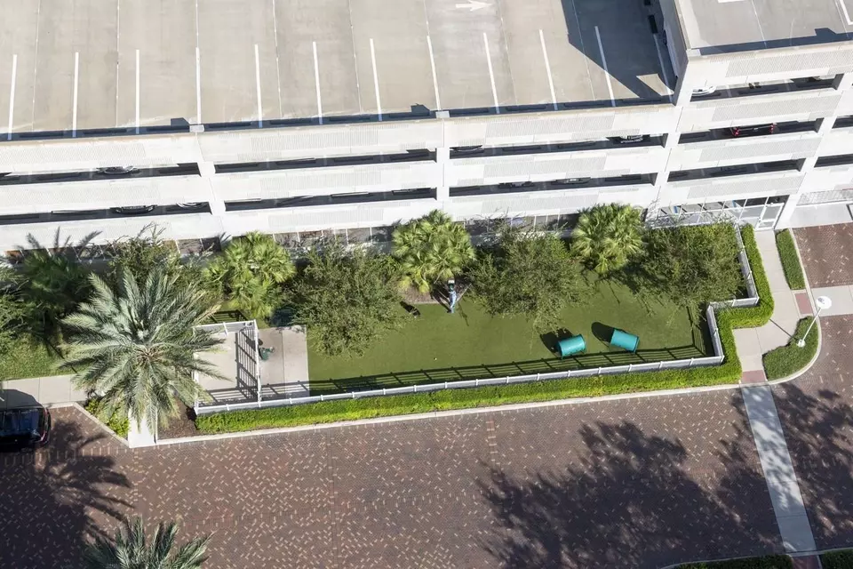  330 3rd St S, Saint Petersburg, FL 33701 photo 15
