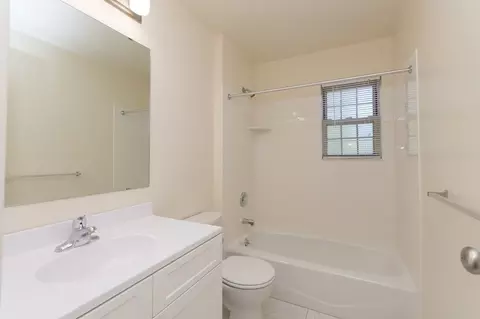 70 Berkshire Pl, Hackensack, NJ 07601 photo 12