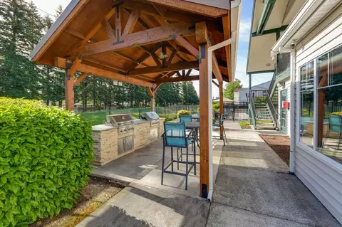20300 SE Morrison Ter, Gresham, OR 97030 photo 33