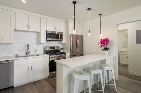 209 211 Sierra St #207-209, El Segundo, CA 90245