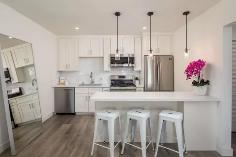 209 207 209 211 Sierra St, El Segundo, CA 90245
