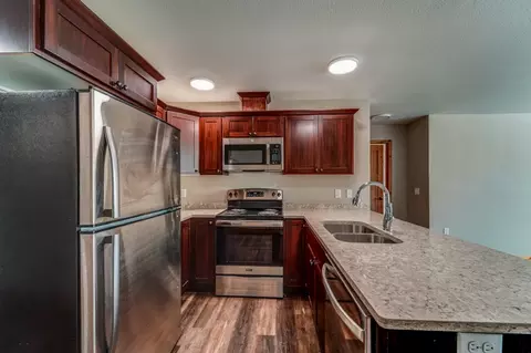 216 Sunset Pl, Neillsville, WI 54456