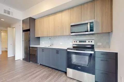 1108 E Armour Blvd, Kansas City, MO 64109