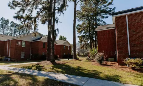 12220 Apache Ave, Savannah, GA 31419