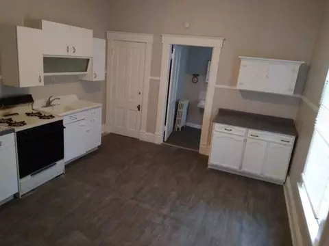 414 East St, Washington Court House, OH 43160