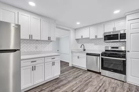2109 Newton Rd, Hampton, VA 23663 photo 2