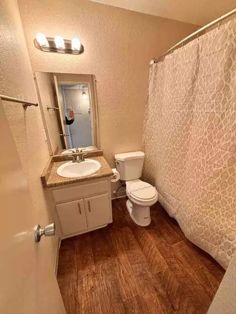 5915 Kenneth Ave, Carmichael, CA 95608 photo 9