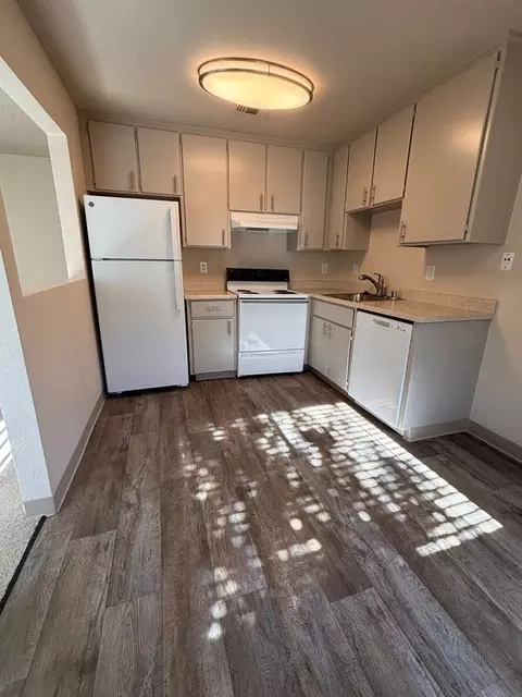 5915 Kenneth Ave, Carmichael, CA 95608 photo 18