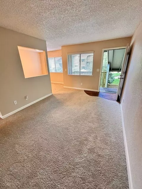 5915 Kenneth Ave, Carmichael, CA 95608 photo 4