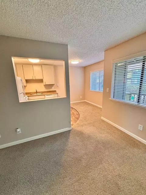 5915 Kenneth Ave, Carmichael, CA 95608
