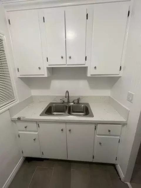 4186 Elm Ave, Long Beach, CA 90807 photo 9