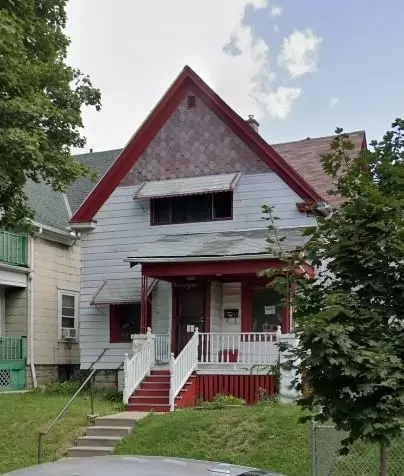 3382 N 24th St, Milwaukee, WI 53206