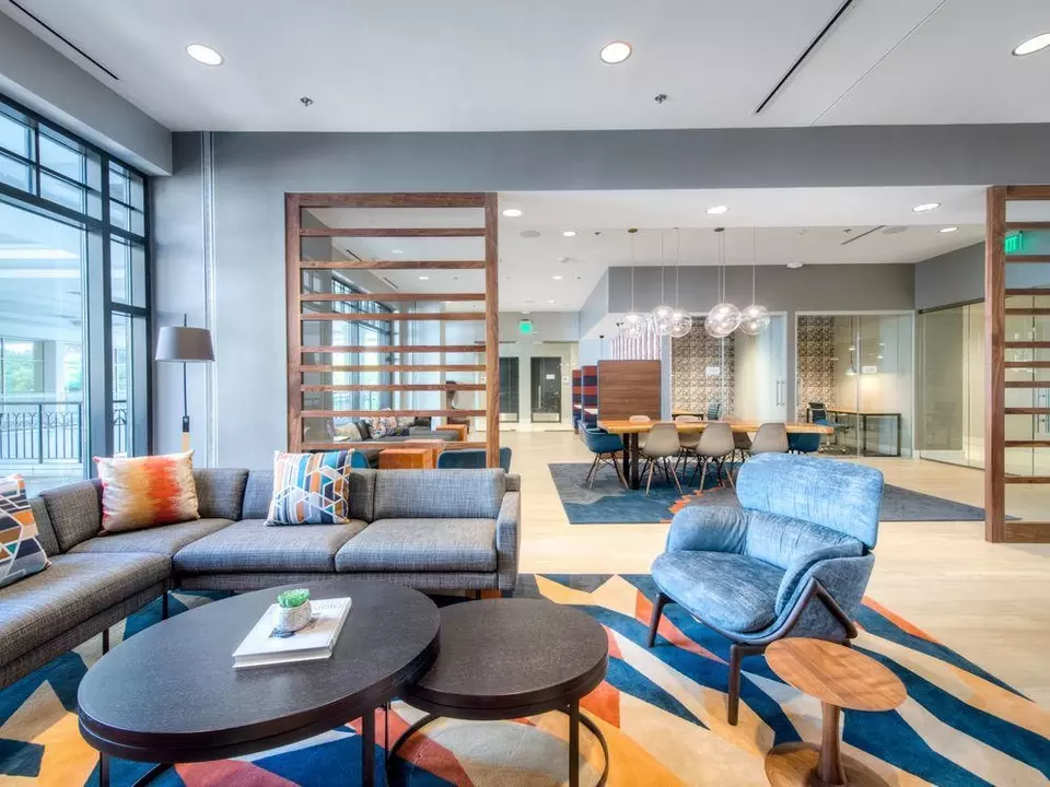  2800 Clarendon Blvd, Arlington, VA 22201 photo 14