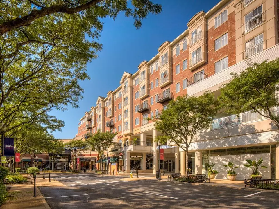  2800 Clarendon Blvd, Arlington, VA 22201 photo 32