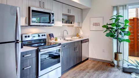 10720 5th Ave NE, Seattle, WA 98125 photo 12