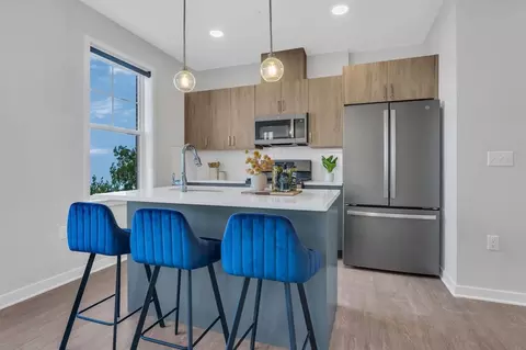 946 Stuyvesant Ave, Union, NJ 07083