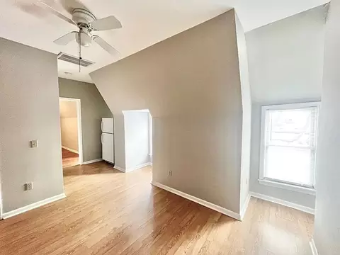 1718 E Lafayette Pl, Milwaukee, WI 53202