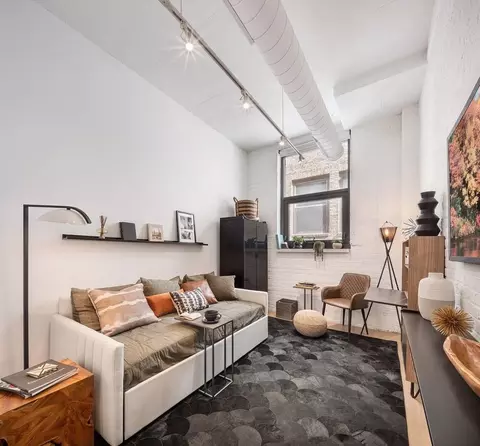 717 S Clark St, Chicago, IL 60605 photo 8