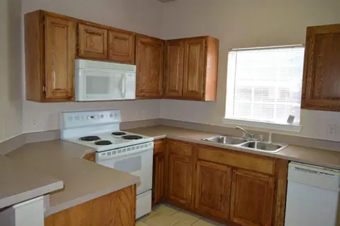 2201 Sycamore School Rd, Fort Worth, TX 76134