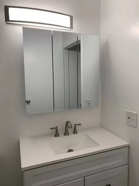 140 W Wilson St, Costa Mesa, CA 92627 photo 9