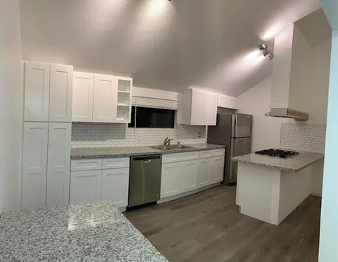 140 W Wilson St, Costa Mesa, CA 92627 photo 5