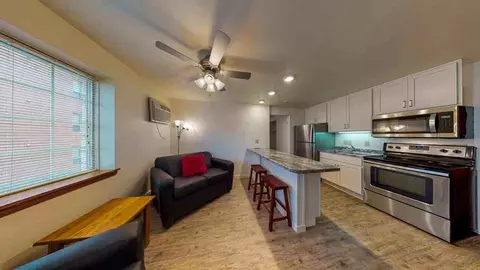 230 W Lakelawn Pl, Madison, WI 53703