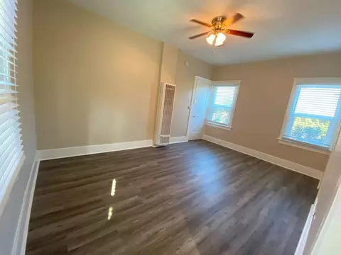 711 E 4th St, Long Beach, CA 90802 photo 3